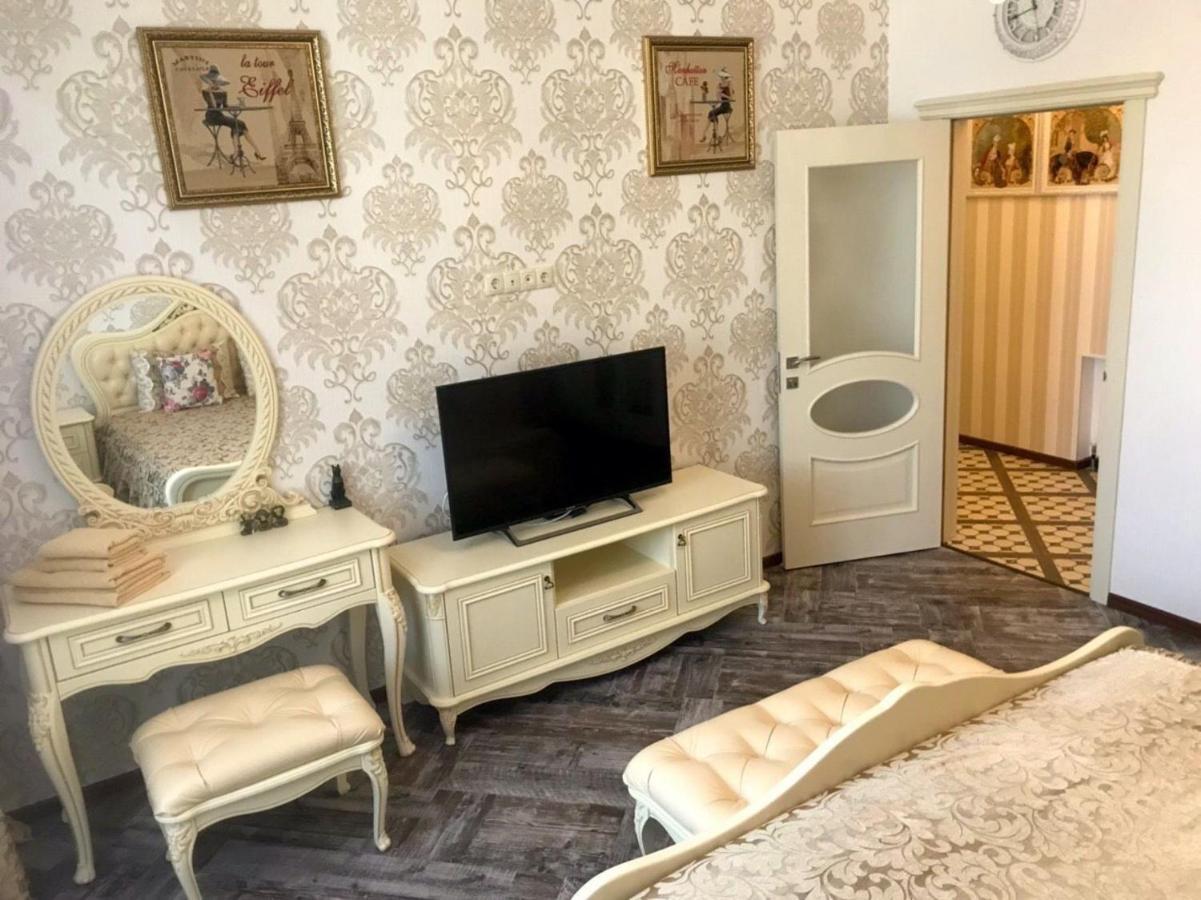 Apartment Livual Odesa Exterior photo
